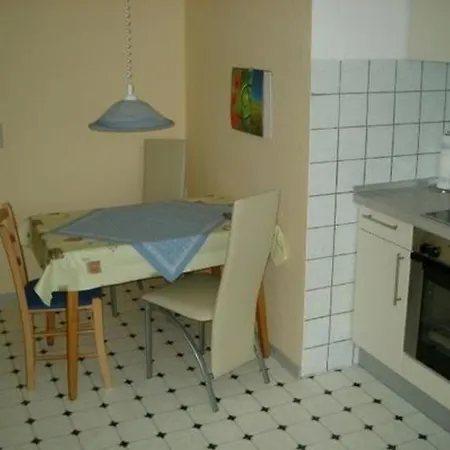 Apartment In Mit Garten *